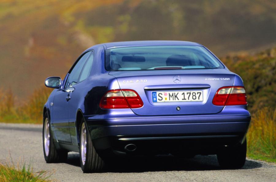  Mercedes-Benz CLK-Class 1996 года  (фото 6 из 8)